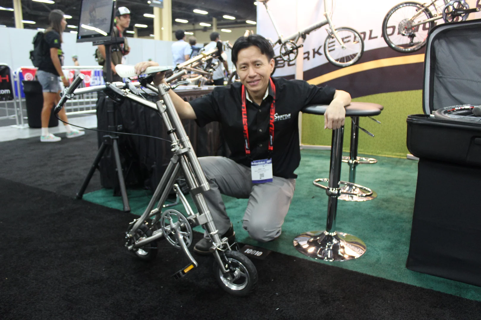 Mike Yap with his Burke 8 at Interbike 2015