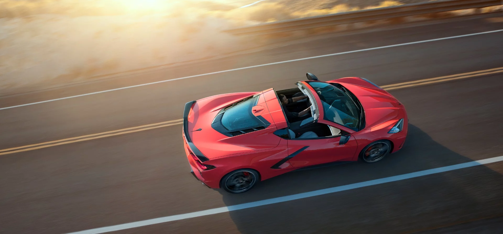 As with most generations of the Corvette, the 2020 mid-engined model comes standard with removable roof panels