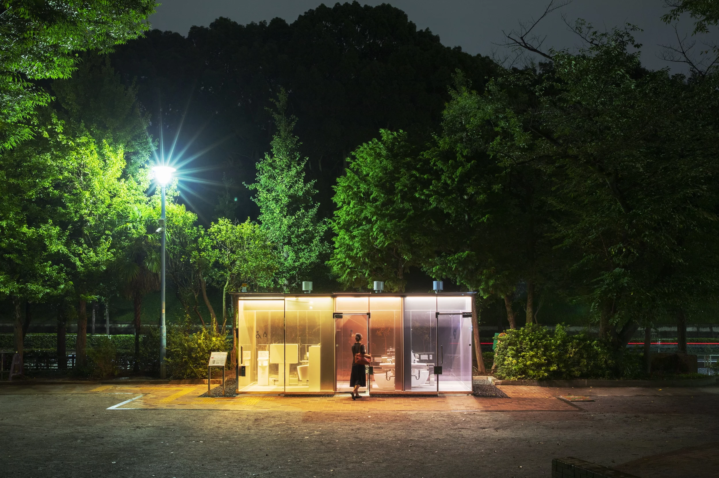 The smart glass requires power to be transparent, when the bathrooms are in use the power is cut and the glass turns opaque