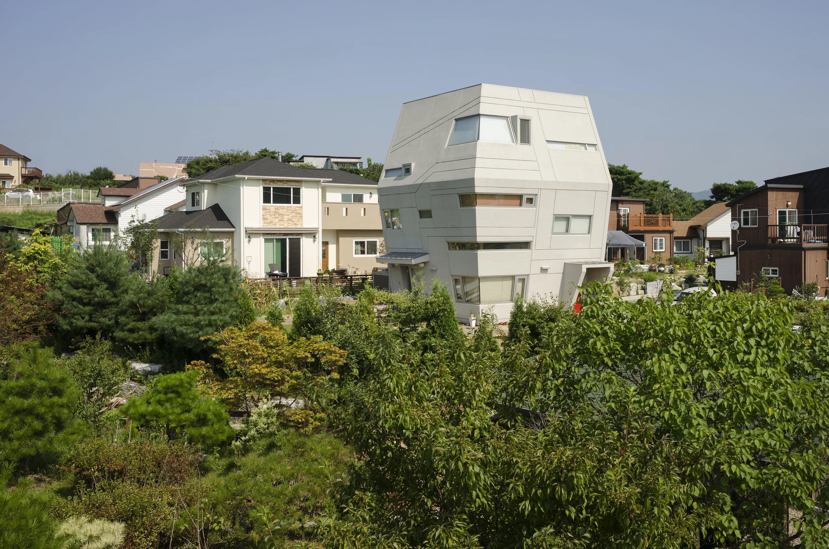 The Starwars house cost a total of 200 million KRW (around US$192,000) (Photo: Namgoong Sun)
