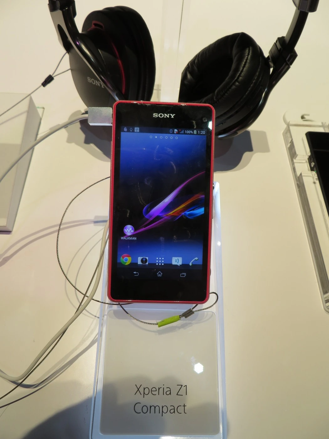 Sony's Xperia Z1 Compact sports a 4.3-inch display