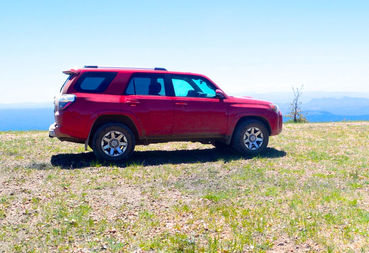 The 4Runner Trail Premium's combination of interior comfort and technology and rugged, off-road-ready construction proved great for our tour along the Mogollon Rim forest road and side trails