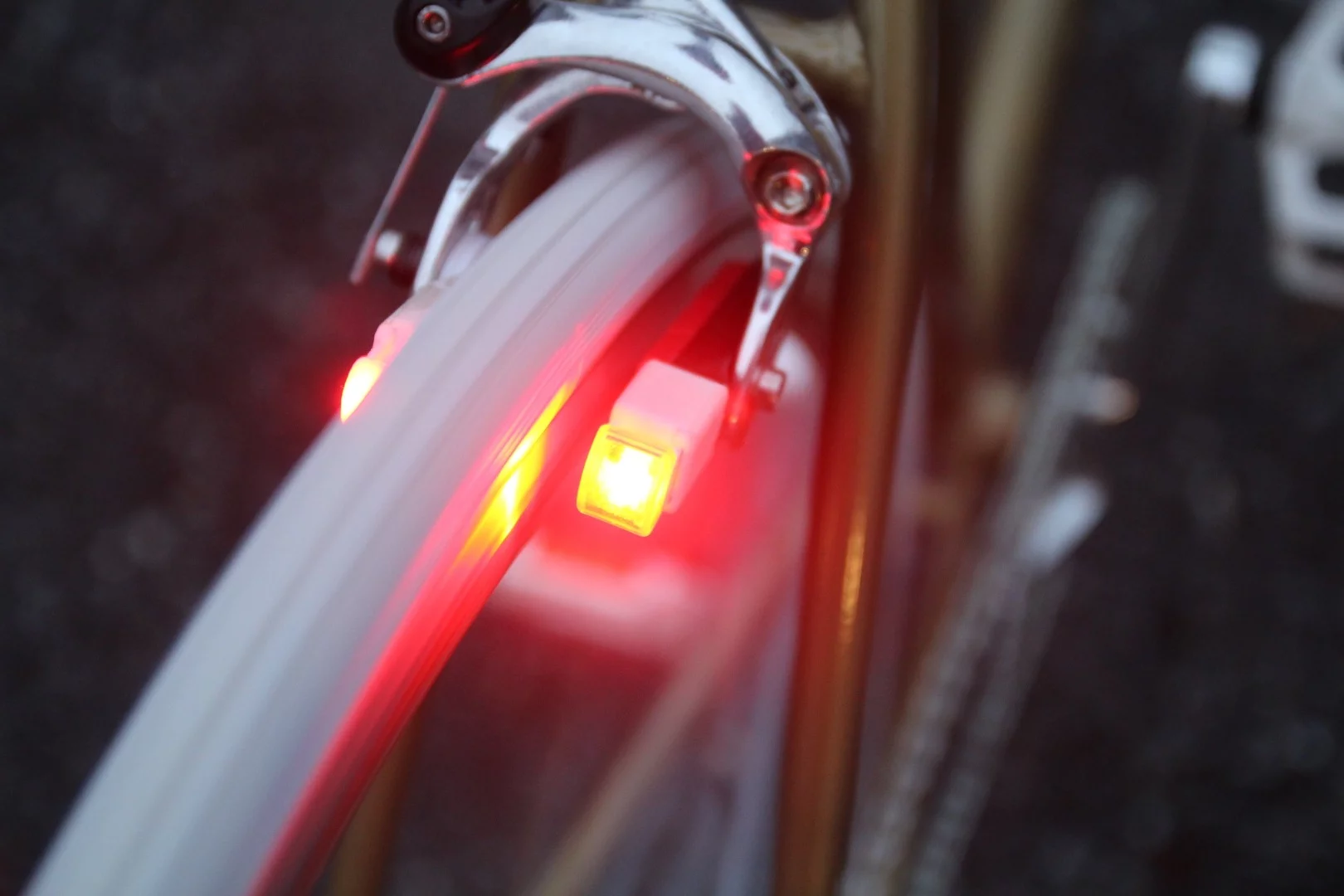 The Magnic Microlights tail light in action