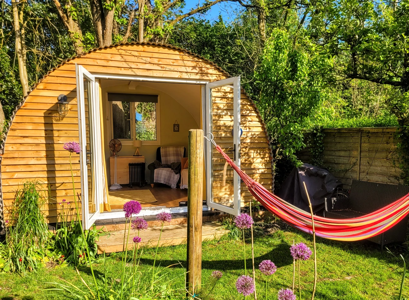 The Hangar Hangout was designed by Mark Beresford, who built the RAF-inspired space from recycled materials. The project is a finalist in the Lockdown category