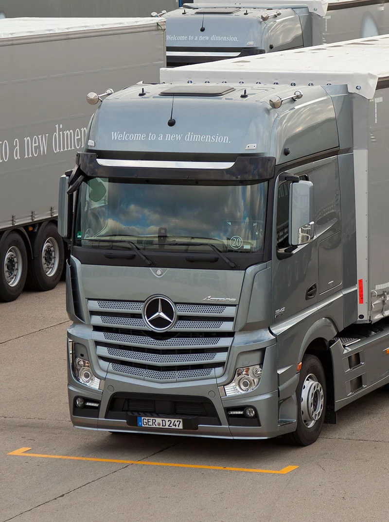 Mercedes Actros tractor unit