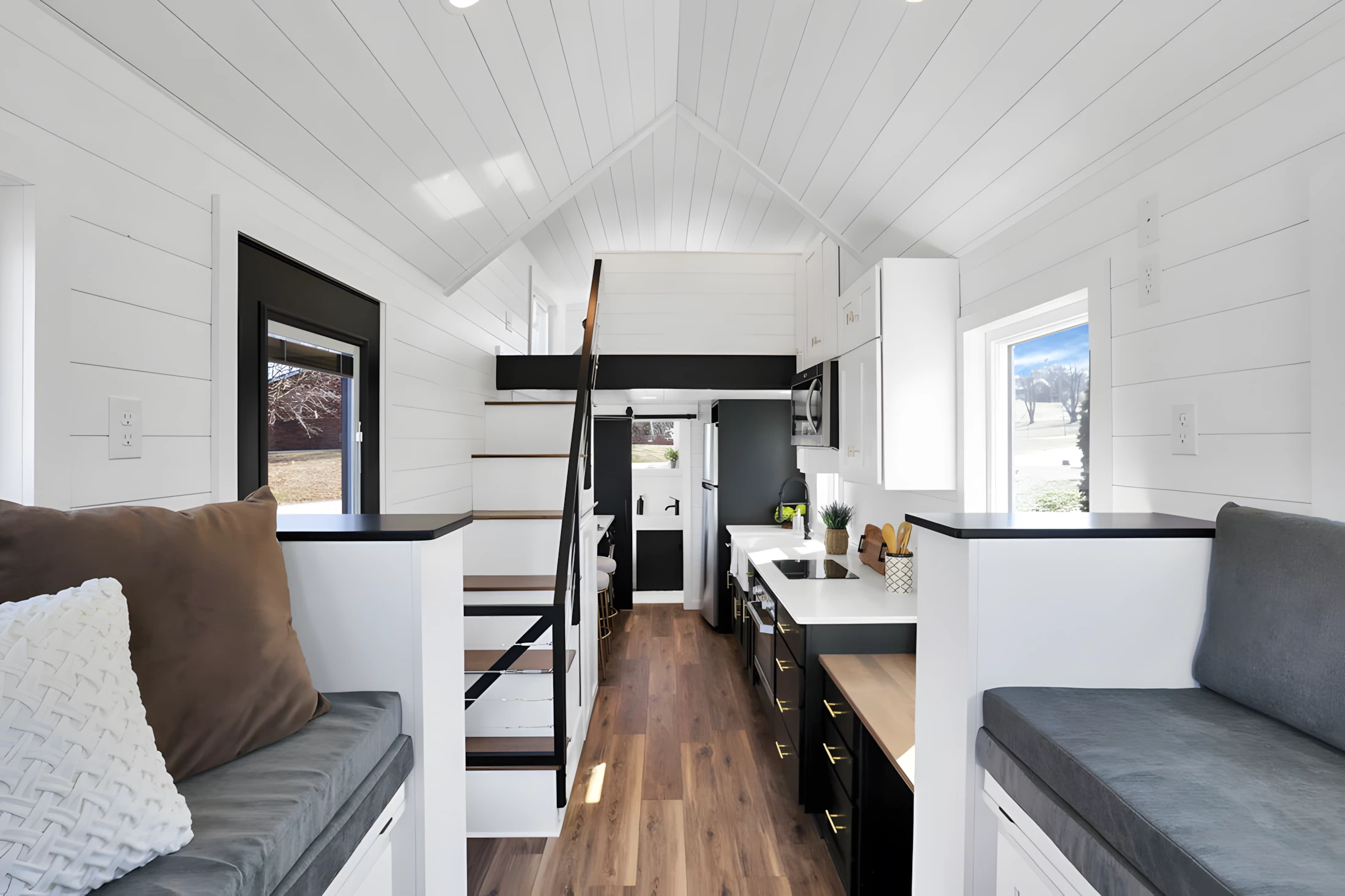 The Shadow's interior measures 276 sq ft (25 sq m)