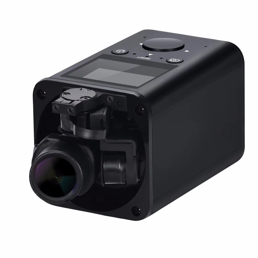 There are simple button controls and a 1.5-inch LCD viewfinder/playback screen on the GimbalCam itself, although it can also be controlled remotely via an iOS/Android app