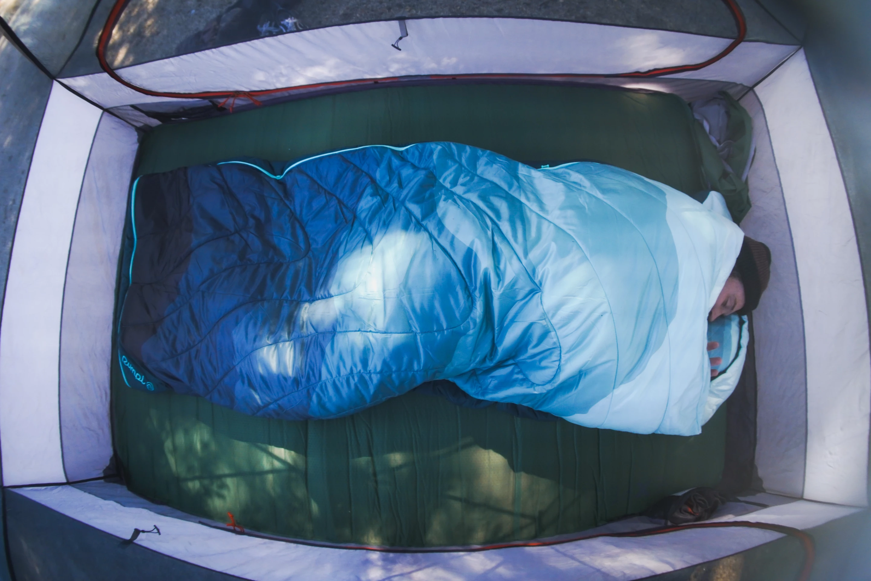 The wider design of the Wrap Sack makes it easier to roll over – back, side, stomach, side, repeat