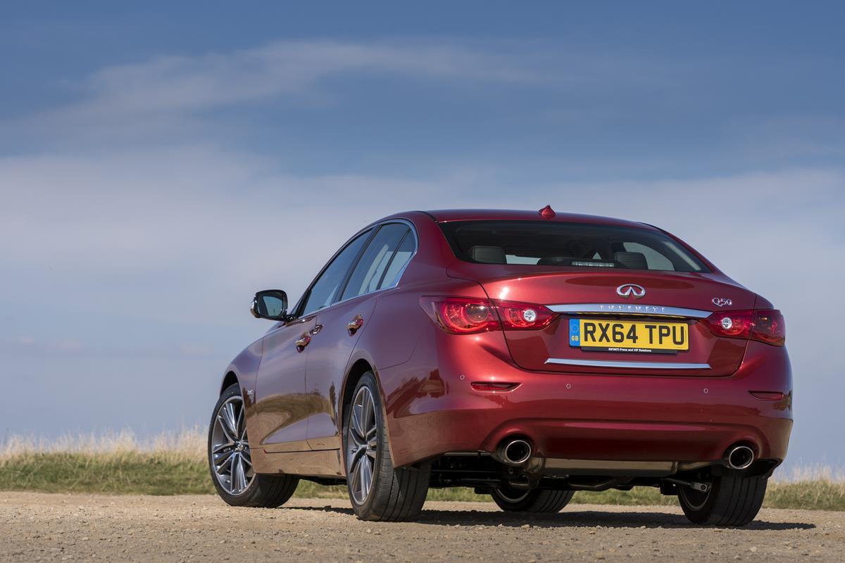 Direct Adaptive Steering works hand-in-hand with the newly-updated Dynamic Digital Suspension option, which changes suspension tuning to suit driving conditions or driver preference