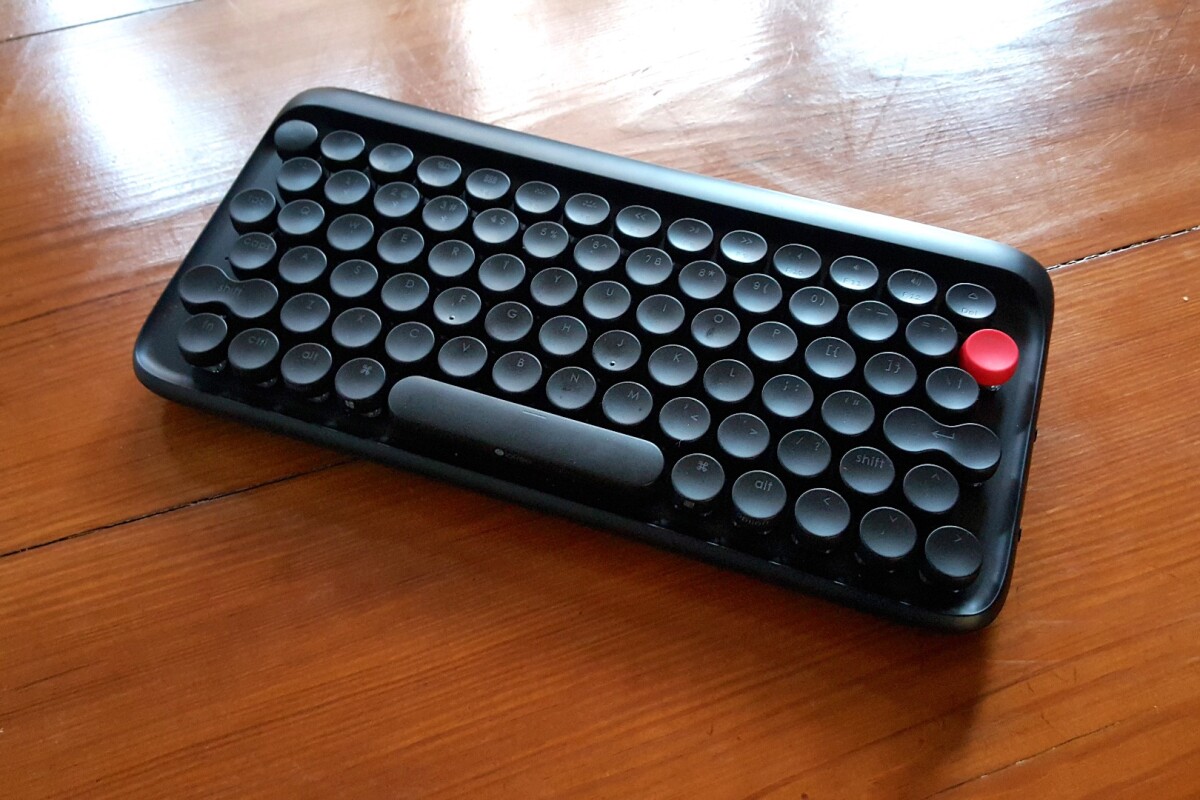 The Lofree keyboard needs to have its backlight on in order to see the letters on the keys