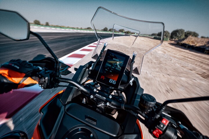 KTM's 2025 Super Adventure S Evo is packed to the gills with new tech