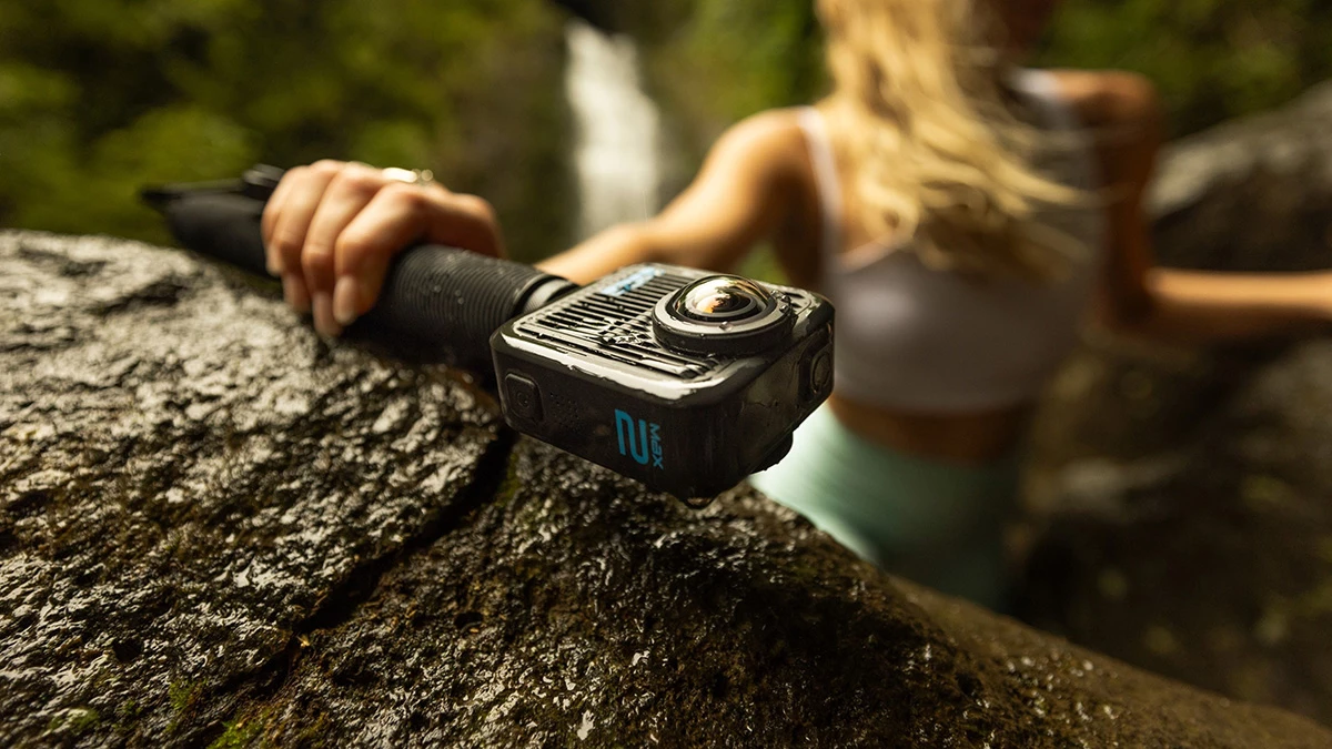 The cam can shoot 8K 360-degree video, as well as slo-mo footage at up to 100 fps and 29-megapixel stills