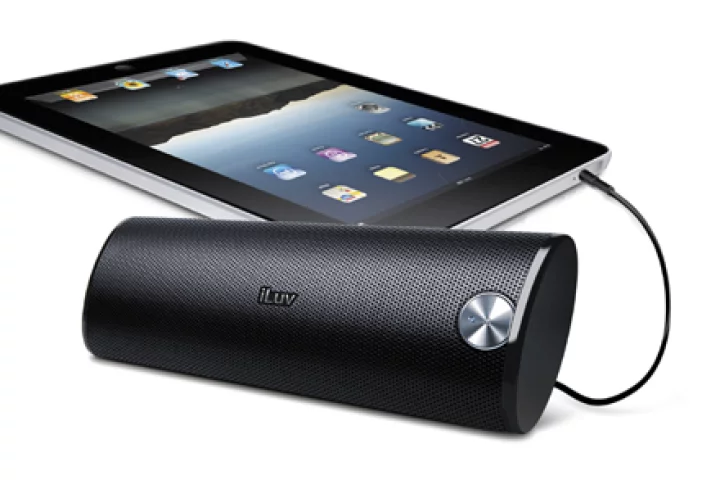 The iLuv iSP150 portable sound bar suits any audio device with a 3.5mm jack