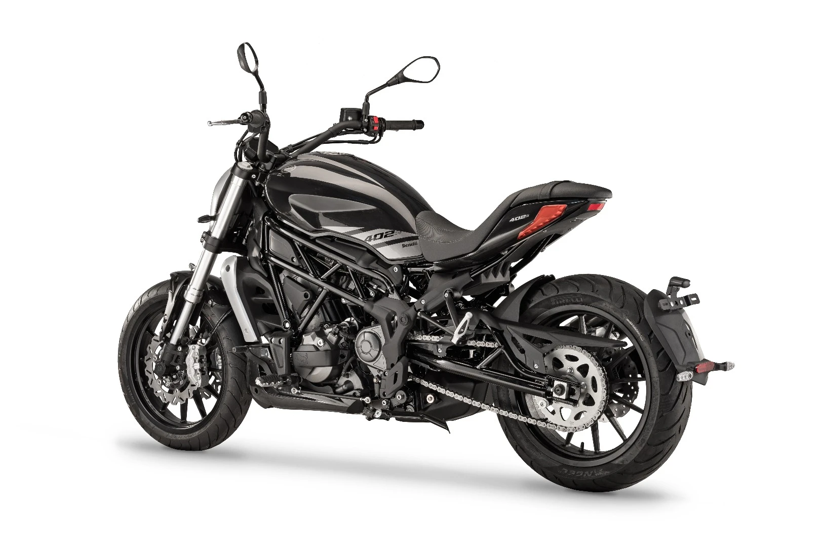 Benelli 402 S: the XDiavel tail section is unmistakeable