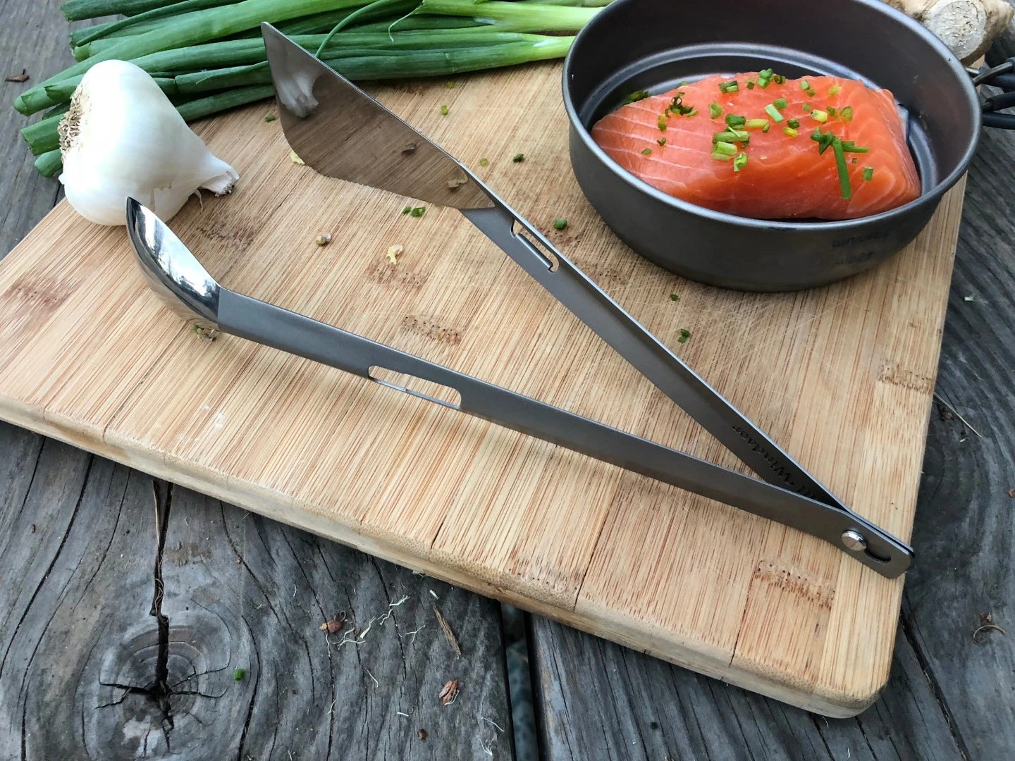 The Splitter is a simple multi-use utensil that cuts down on kitchen clutter at camp and packs up snugly when not in use