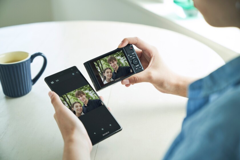 802.11n Wi-Fi and Bluetooth 4.1 have been cooked in, for wireless image transfer and sharing