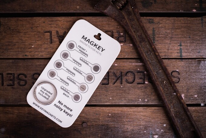 The MagKey pack comprises an upgraded keyring and a set of 1 mm (0.039 in)-thick magnets, in both positive and negative polarity