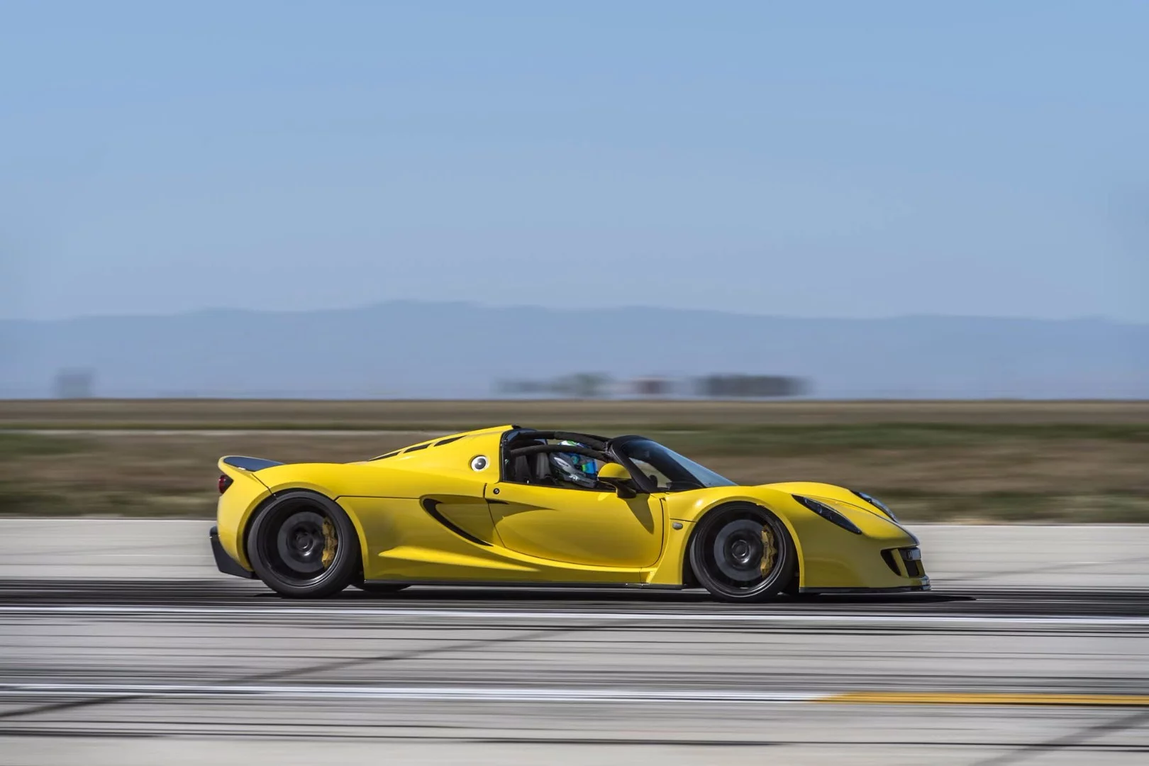 World's fastest convertible: Hennessey Venom GT