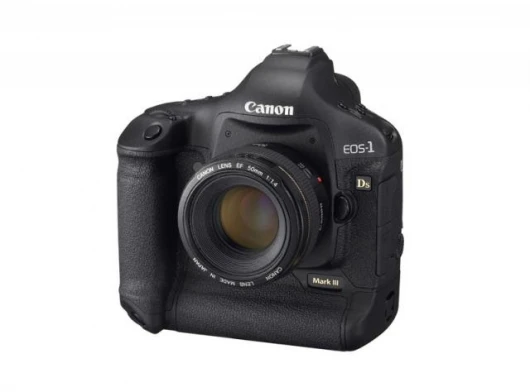 Canon EOS 1Ds Digital SLR