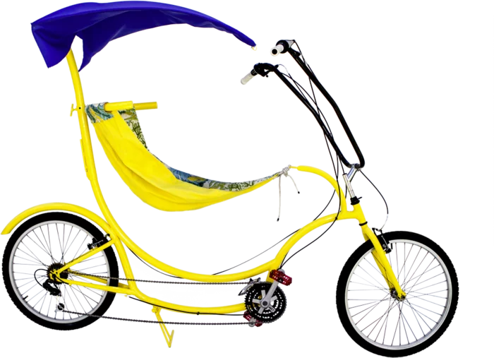 The BananaHama Beach Cruiser, with optional canopy