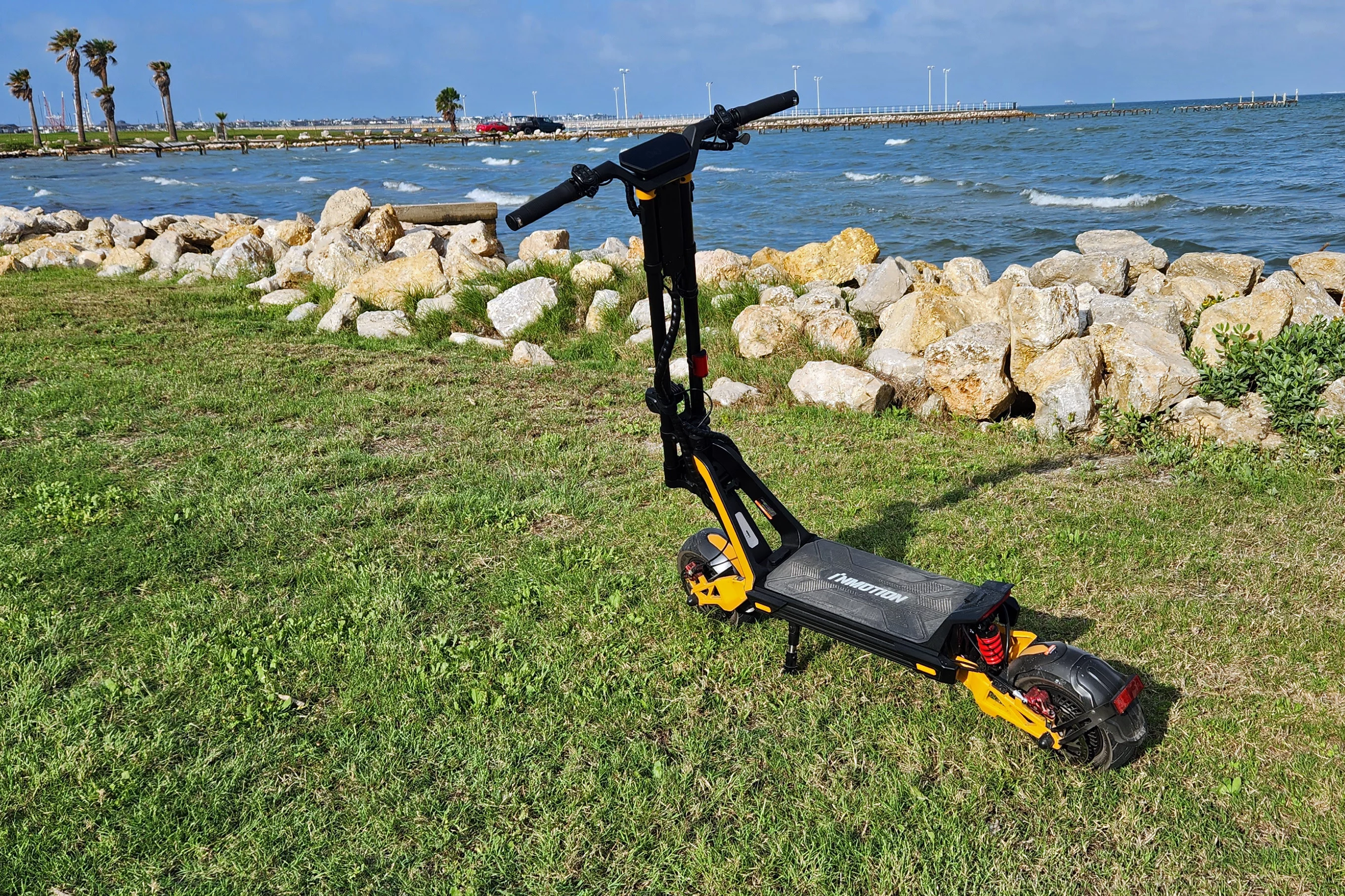 Interestingly, the handlebars are on the shorter side of the fast-scoots I've tested. I'd prefer they were a couple inches taller, but then again, I am 6'3.