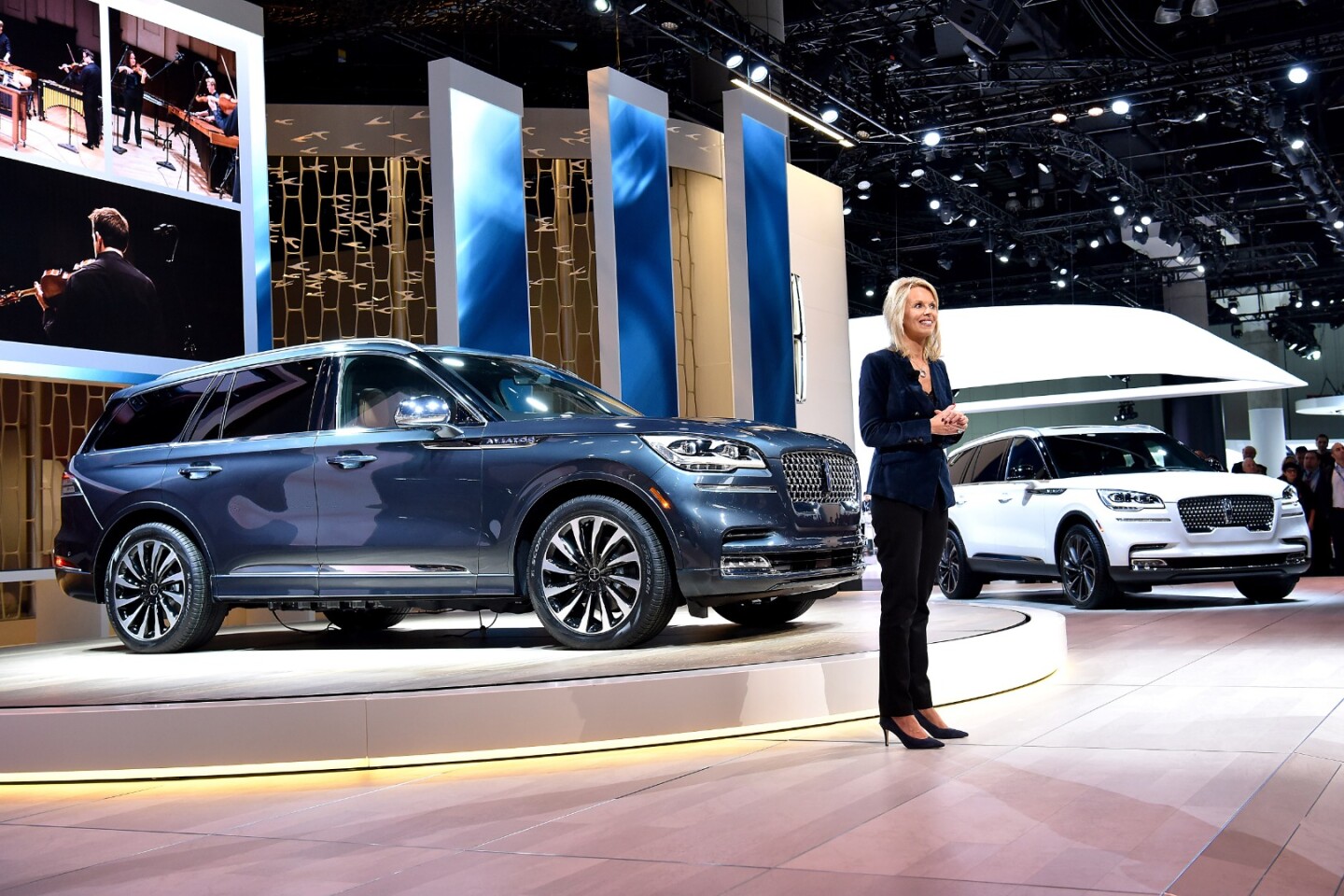 The new Lincon Aviator and its Grand Touring hybrid option were introduced in LA by president of Lincoln Motor Company, Joy Falotico