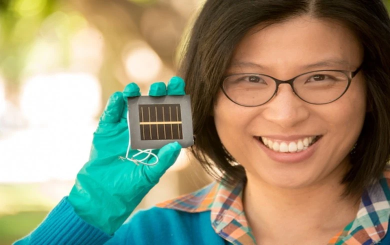 Researchers have set a new efficiency record for the largest certified perovskite solar cell