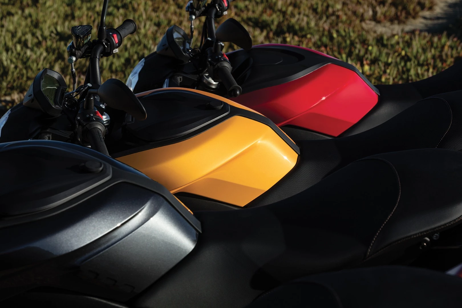 2017 Zero range: premium paint jobs improve the appearance and durability of all S-based models