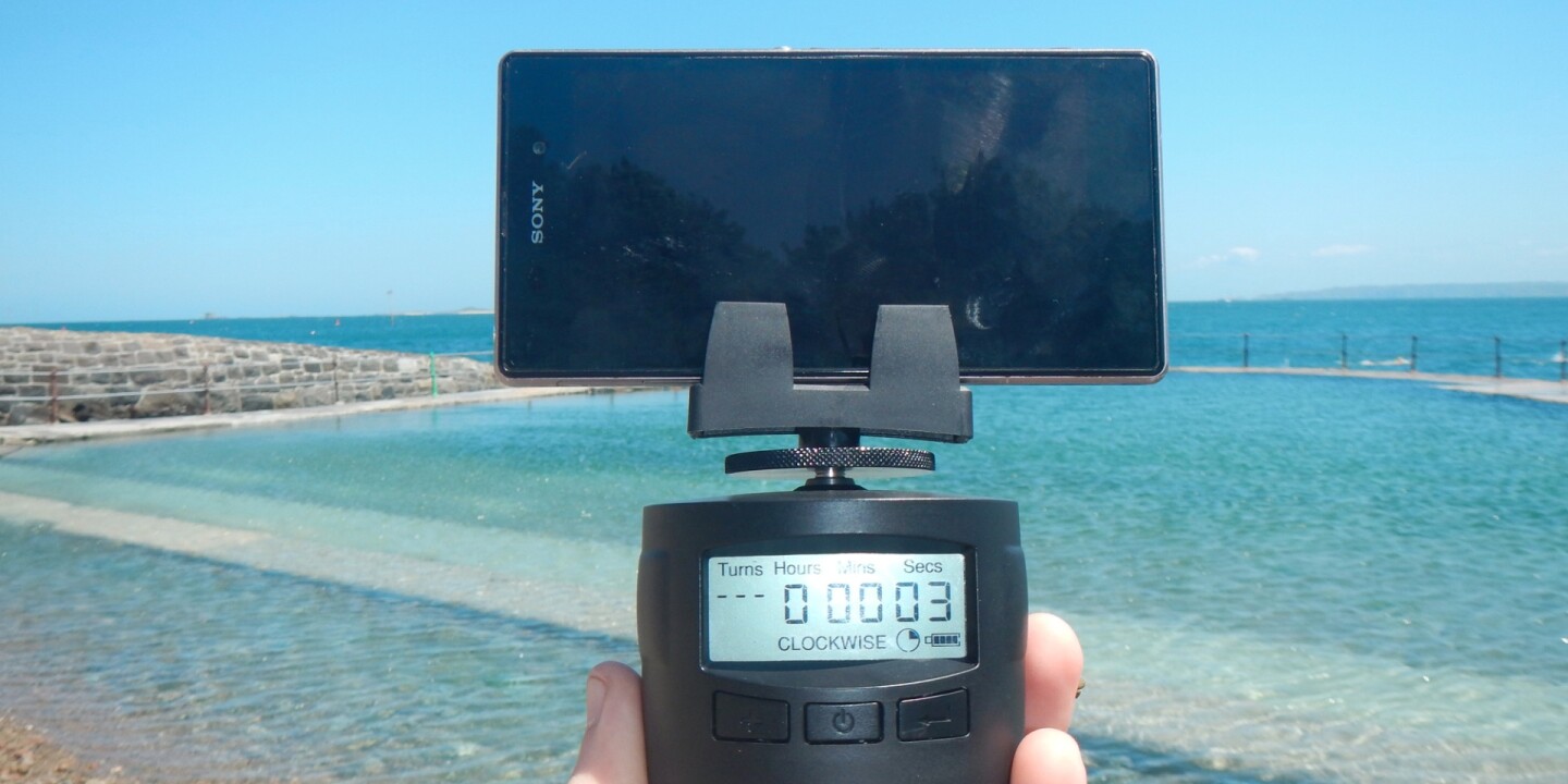 The TurnsPro is a Kickstarter-funded moving time-lapse mount which will rotate your smartphone (or camera) as it shoots it video showing the passage of time