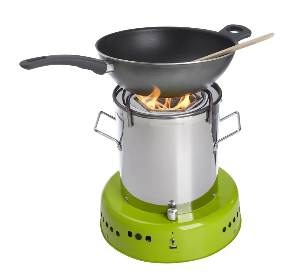 The ACE 1 uses fanned fire to provide smoke-free cooking