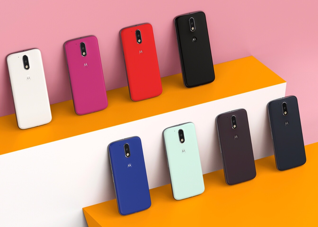 As usual you can customize the colors and cases of the phones