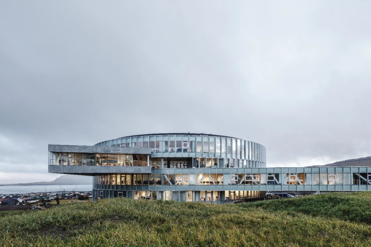 Glasir is home to the Faroe Islands Gymnasium, Tórshavn Technical College and a Business College
