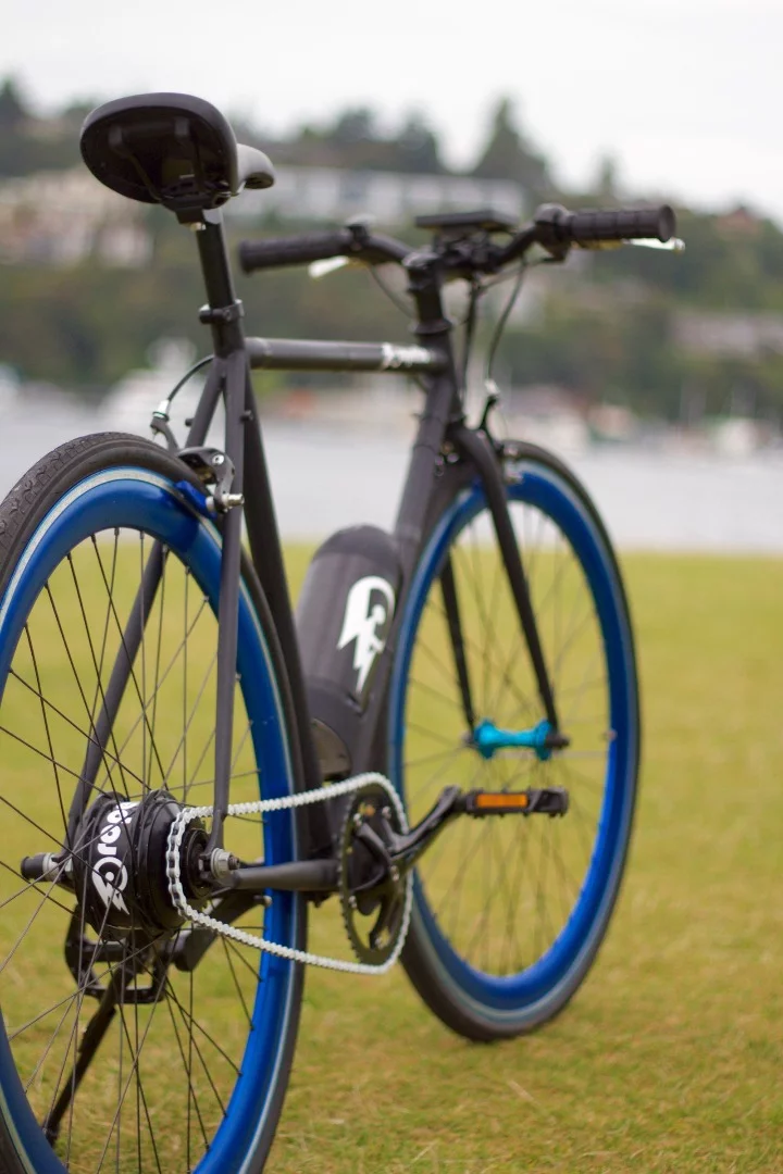 Power comes from a 36-volt Samsung lithium-ion battery