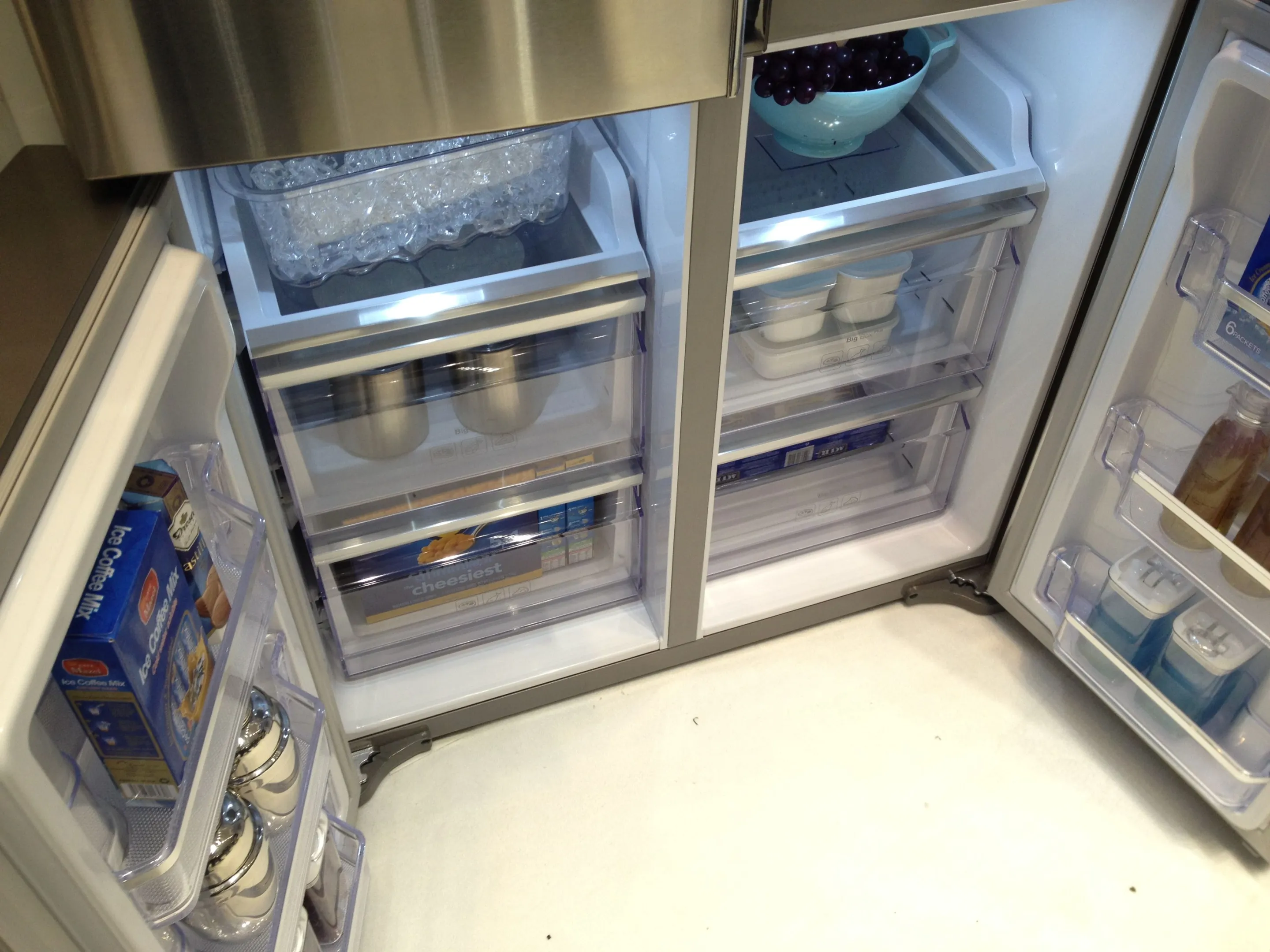 The lower compartments of the T9000 include a freezer and a fridge area that can double as a freezer