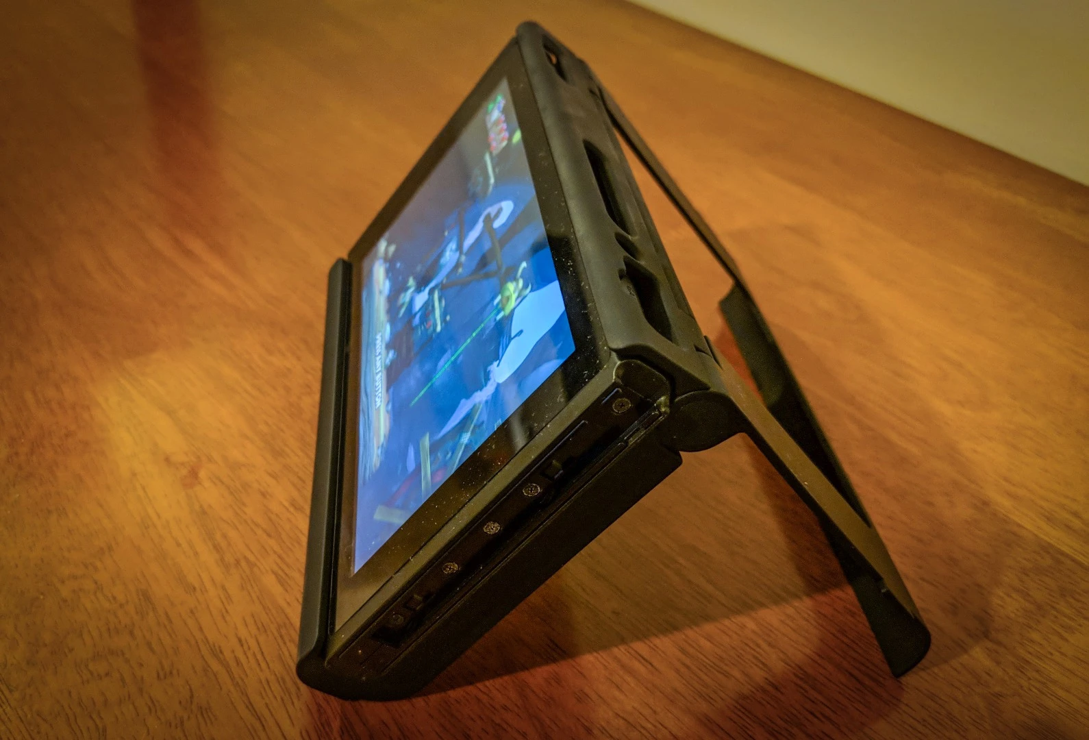 The SwitchCharge is a neat solution to the problem of battery life, wrapping neatly around the Nintendo Switch and delivering enough power to keep it charging while playing
