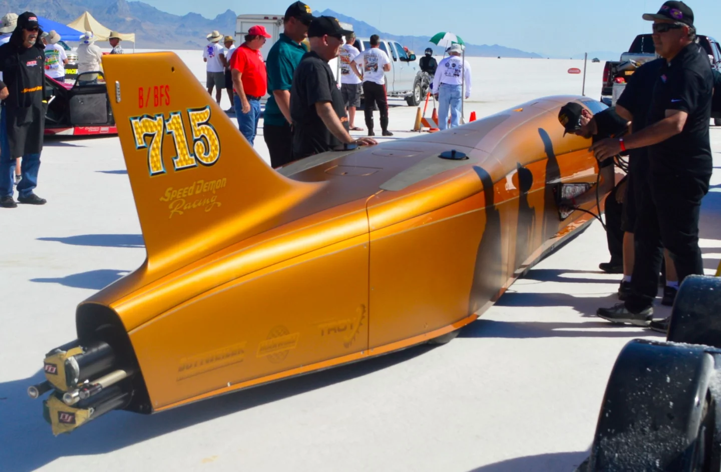 The fastest vehicle of Speed Week 2016, the fittingly named Speed Demon set a record of 416.511 mph (670 km/h)