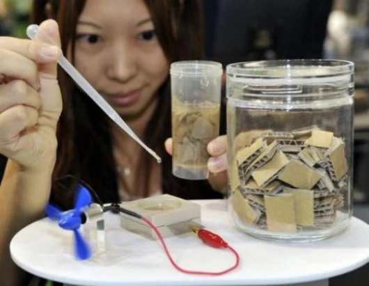 Sony's battery breaks down paper to create power (Photo: PhysOrg)
