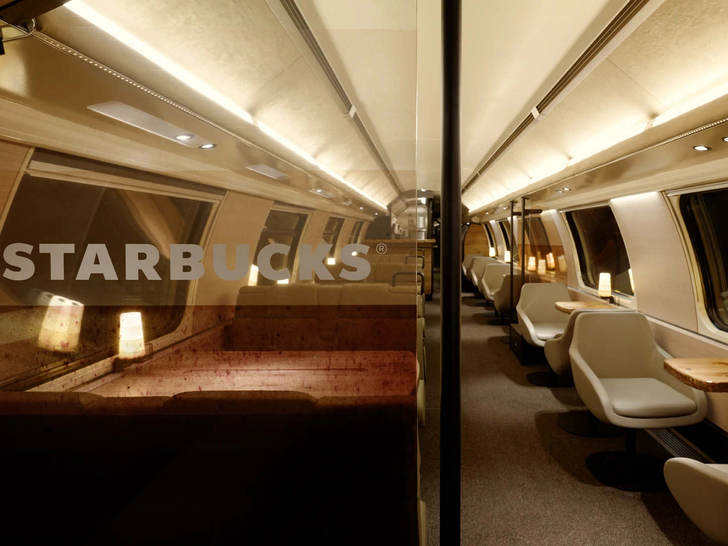 The upper level has movable club chairs