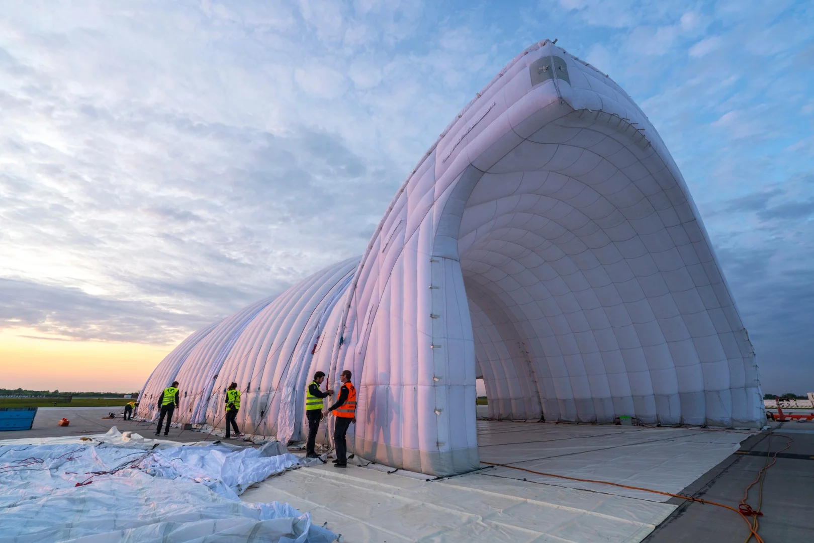 Solar Impulse 2's inflatable hangar being assembled