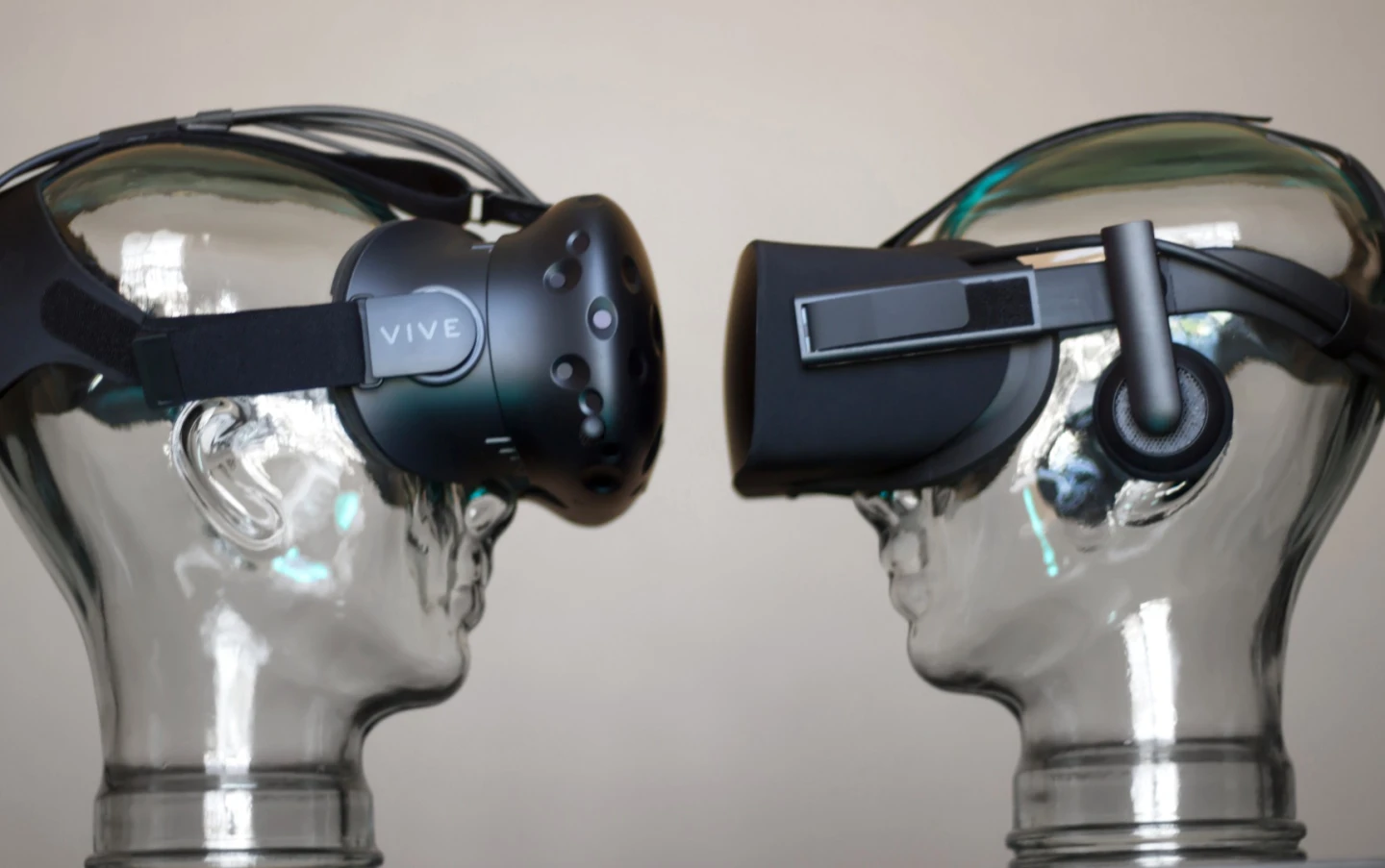 HTC Vive (left) and Oculus Rift