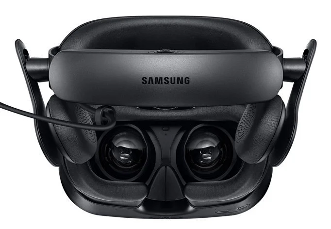 The Samsung HMD Odyssey has dual 3.5-in AMOLED displays, with a resolution of 1440 x 1600