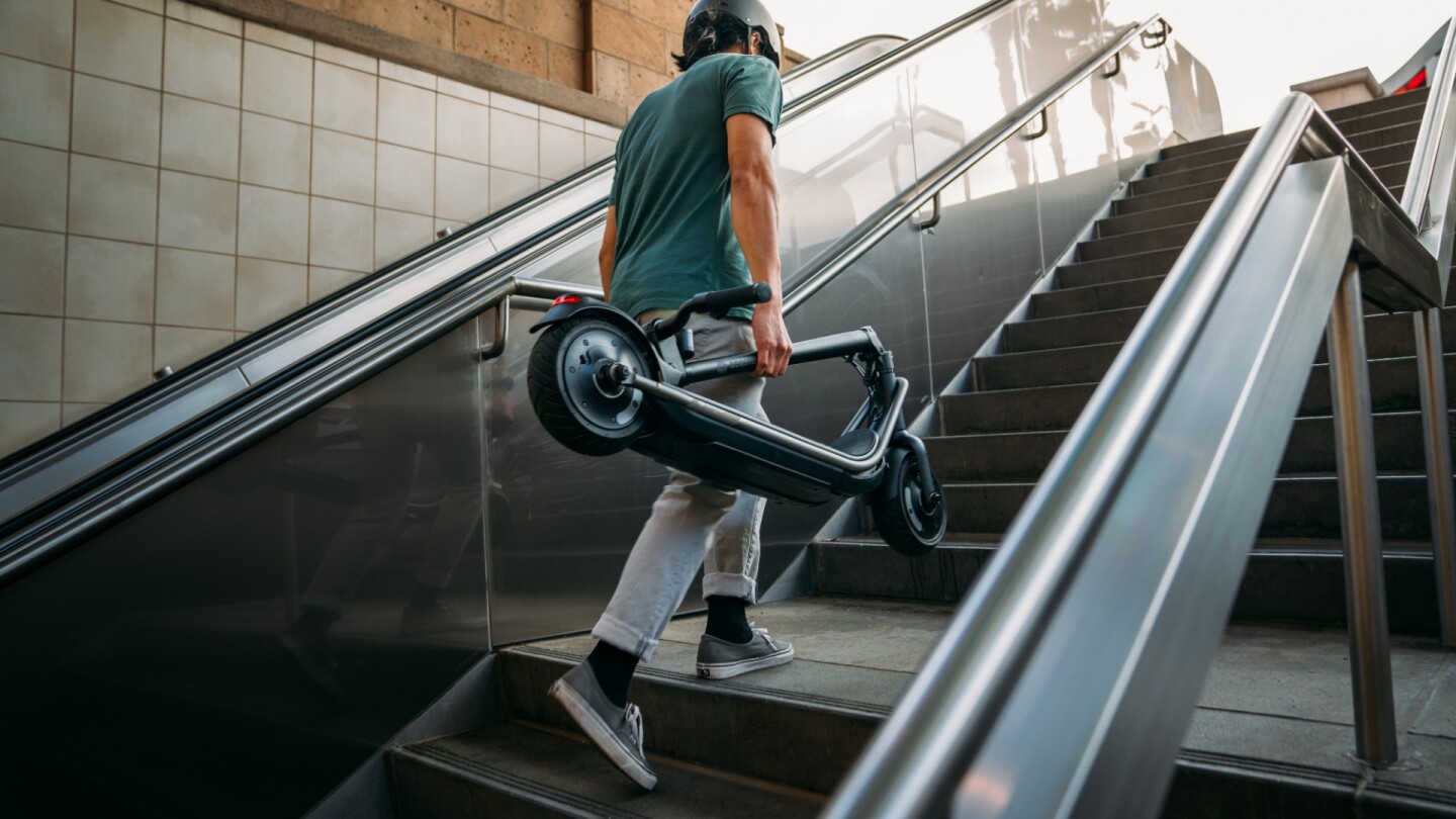 A quick spin on Boosted's new Rev electric scooter