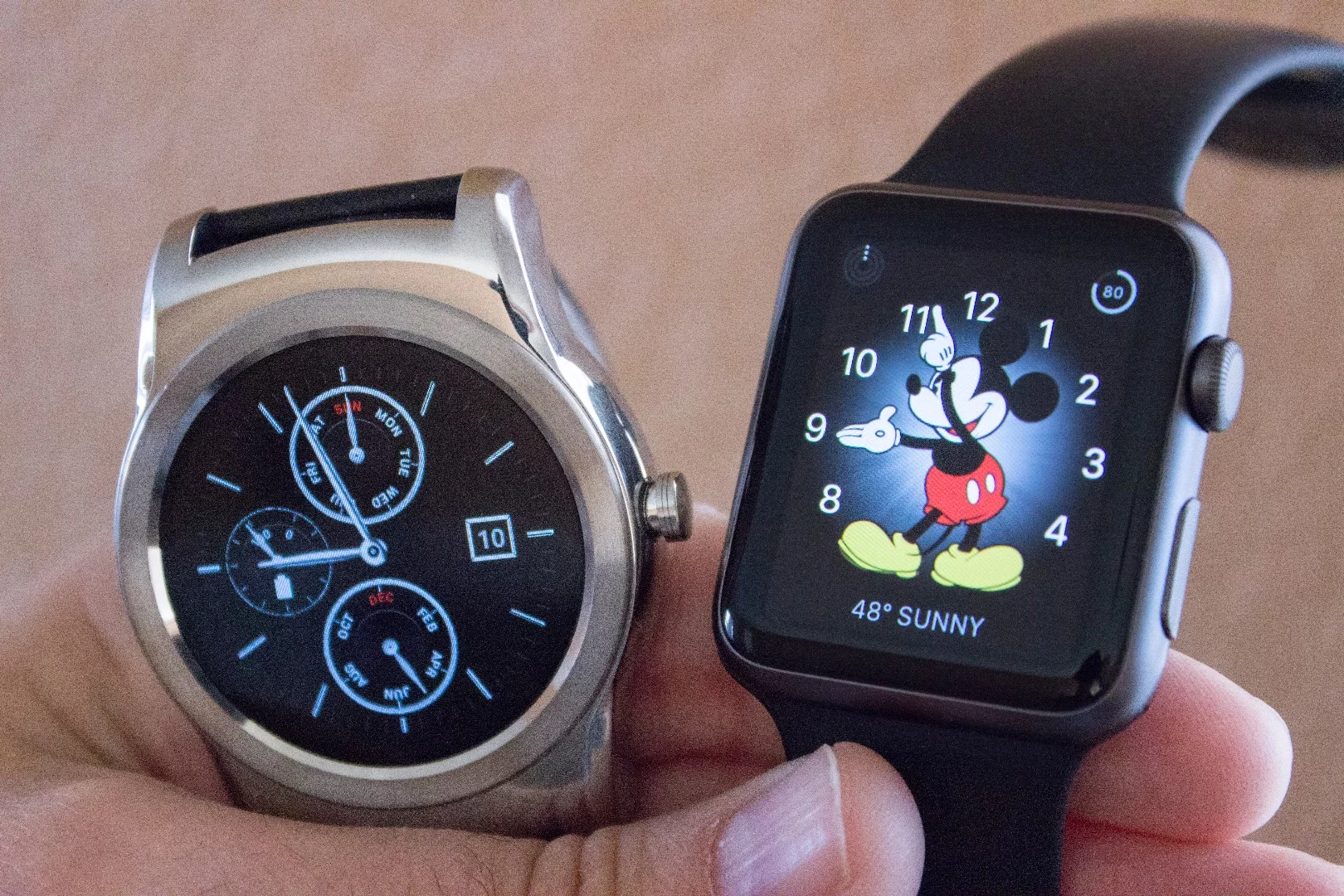 The US$350 Watch Urbane with a $400 version of the Apple Watch