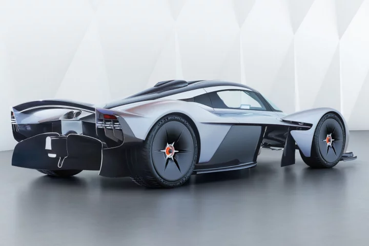 The Aston Martin Valkyrie will race in 2020-21