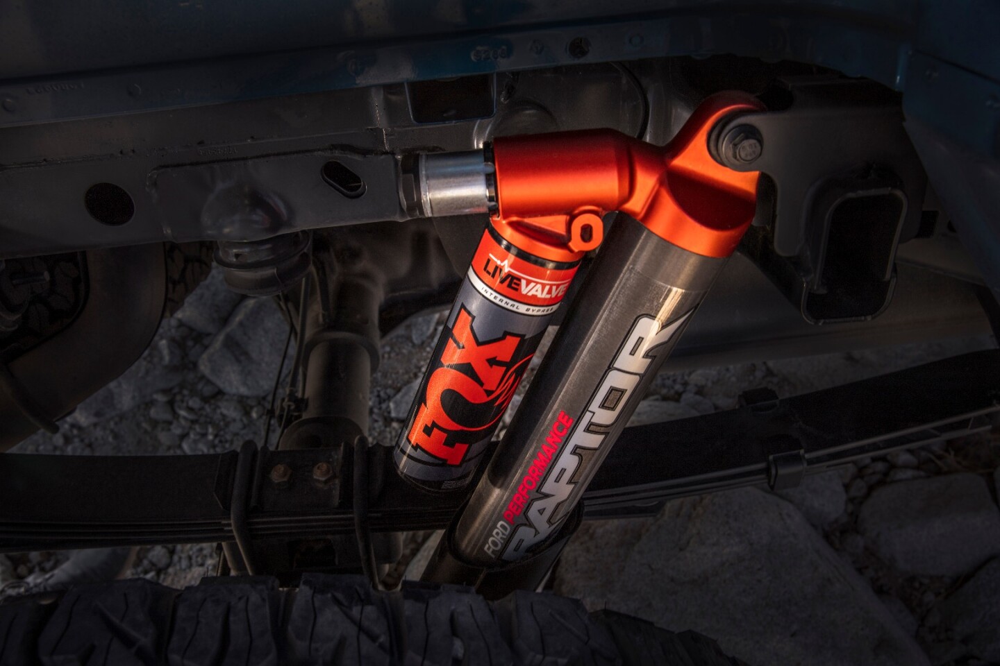 Electronic adaptive shocks adjust 2019 Ford F150 Raptor's suspension