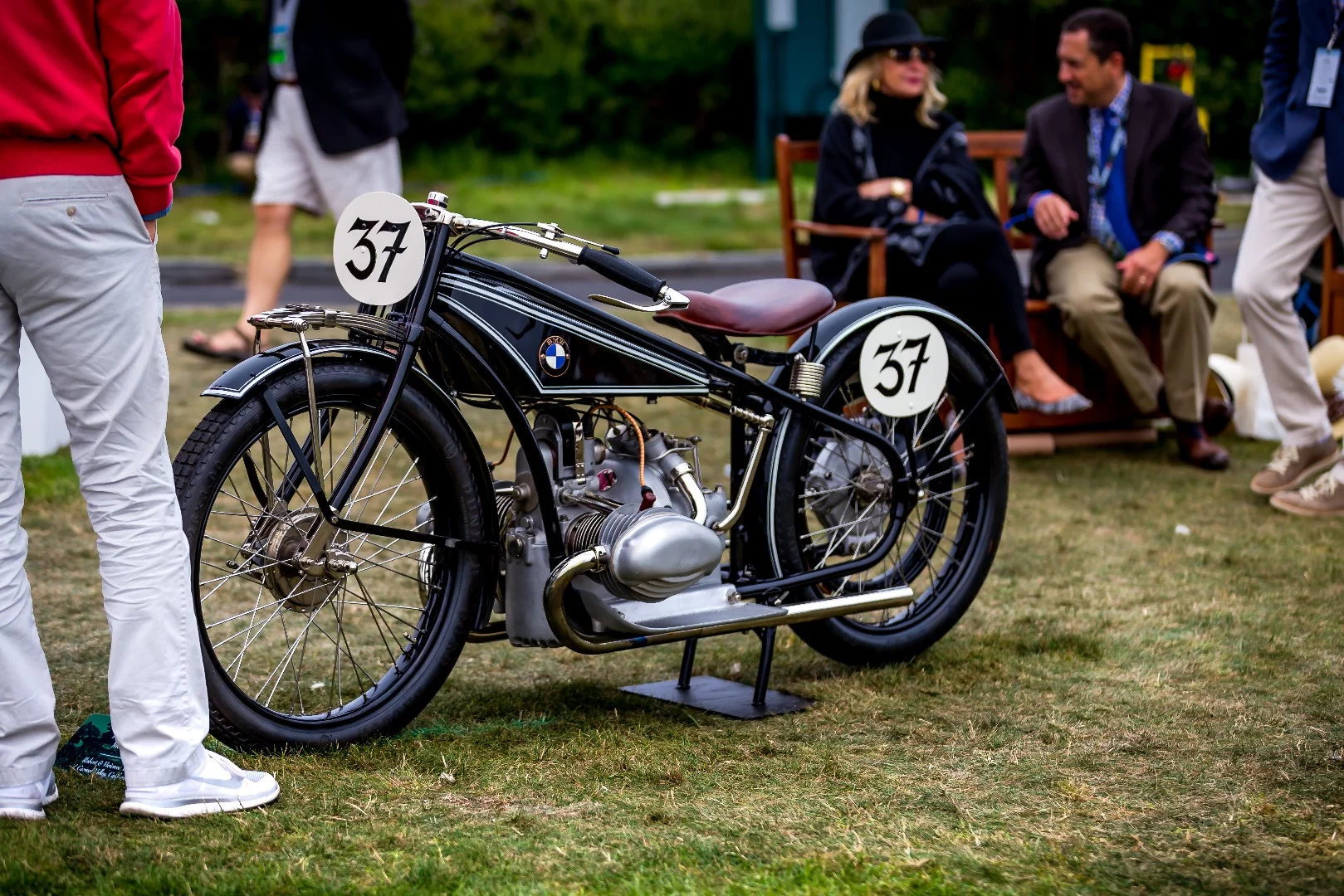 1925 BMW R37 from the front