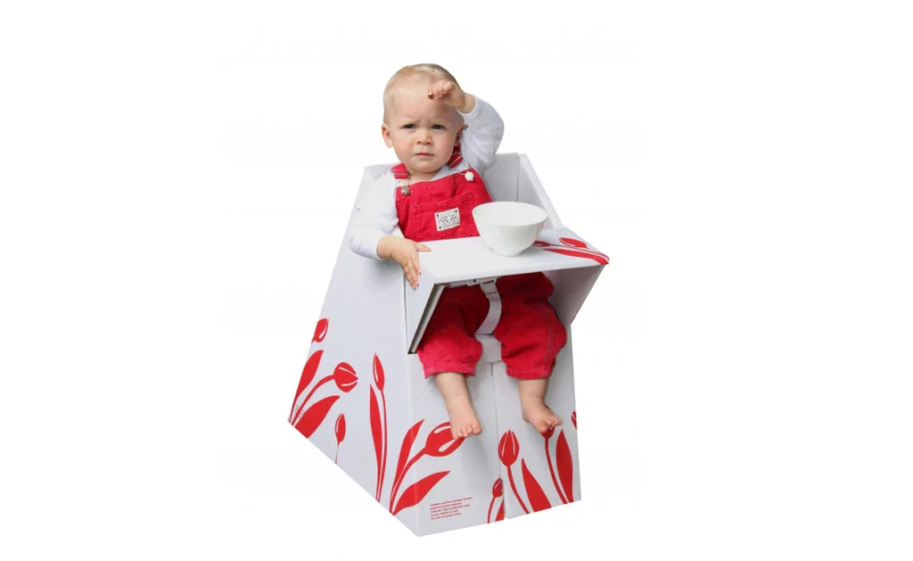 The Belkiz Feedaway is a portable, recyclable baby chair that is perfect for visits to grandparents or for traveling