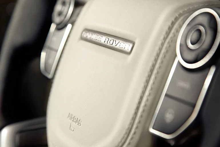 2013 Range Rover interior detail