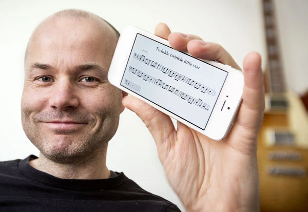 The notation can be synced to the cloud and shared via email and social networks