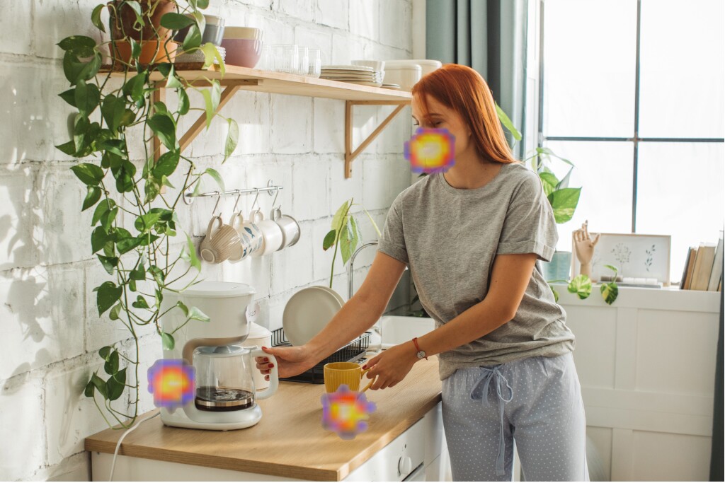 Smartphone-connected camera shows you the sources of sounds